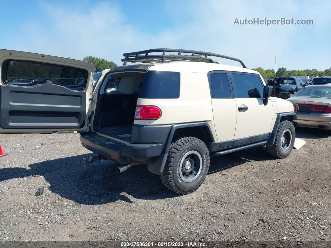 2010 Toyota Fj Cruiser   Cream vin: JTEBU4BF7AK096622