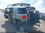 2010 Toyota Fj Cruiser   Серебряный vin: JTEBU4BF8AK077612