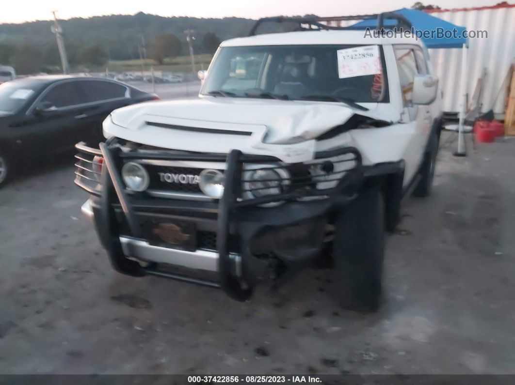 2010 Toyota Fj Cruiser   White vin: JTEBU4BF9AK093351