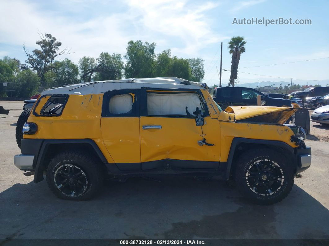 2010 Toyota Fj Cruiser   Yellow vin: JTEBU4BFXAK082200