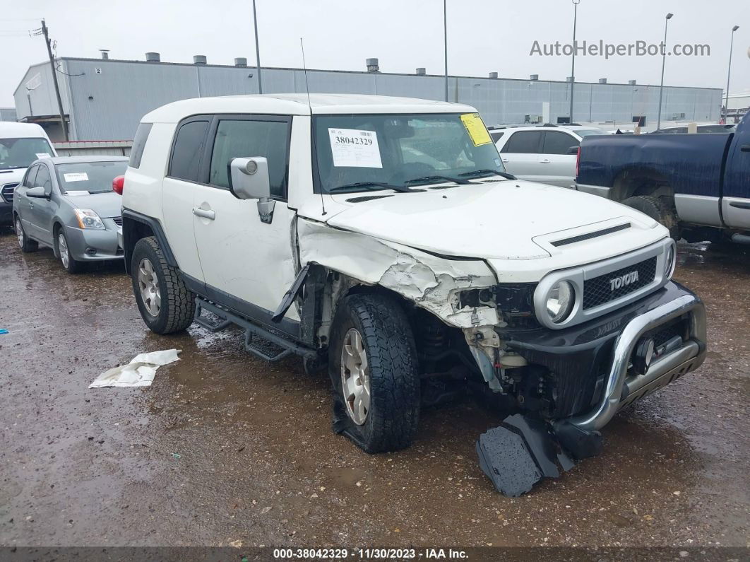 2010 Toyota Fj Cruiser White vin: JTEBU4BFXAK087221