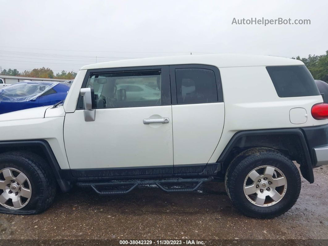 2010 Toyota Fj Cruiser White vin: JTEBU4BFXAK087221