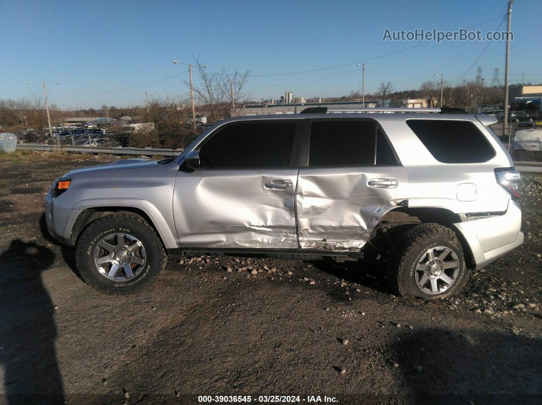 2014 Toyota 4runner Trail Silver vin: JTEBU5JR2E5168977