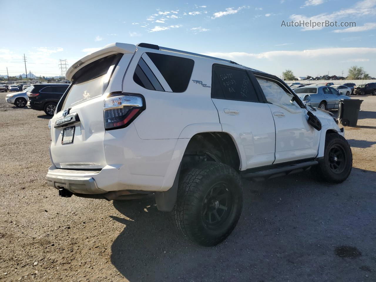 2017 Toyota 4runner Sr5/sr5 Premium White vin: JTEBU5JR2H5455935