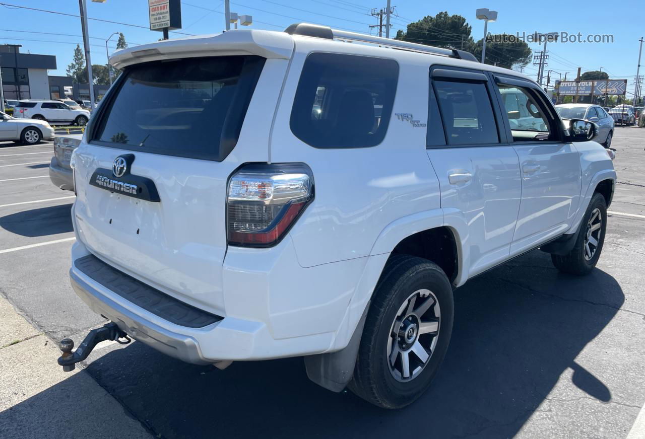 2017 Toyota 4runner Sr5/sr5 Premium White vin: JTEBU5JR2H5478793