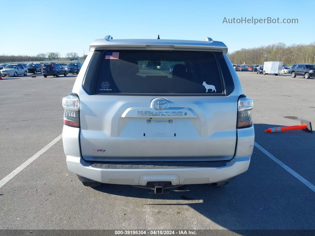 2014 Toyota 4runner Sr5 Silver vin: JTEBU5JR3E5171211