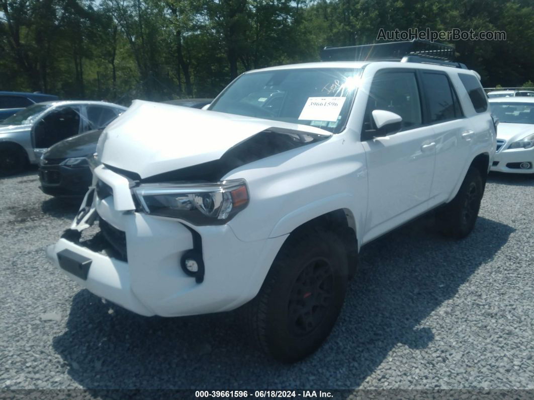 2021 Toyota 4runner Trail Special Edition White vin: JTEBU5JR3M5864262