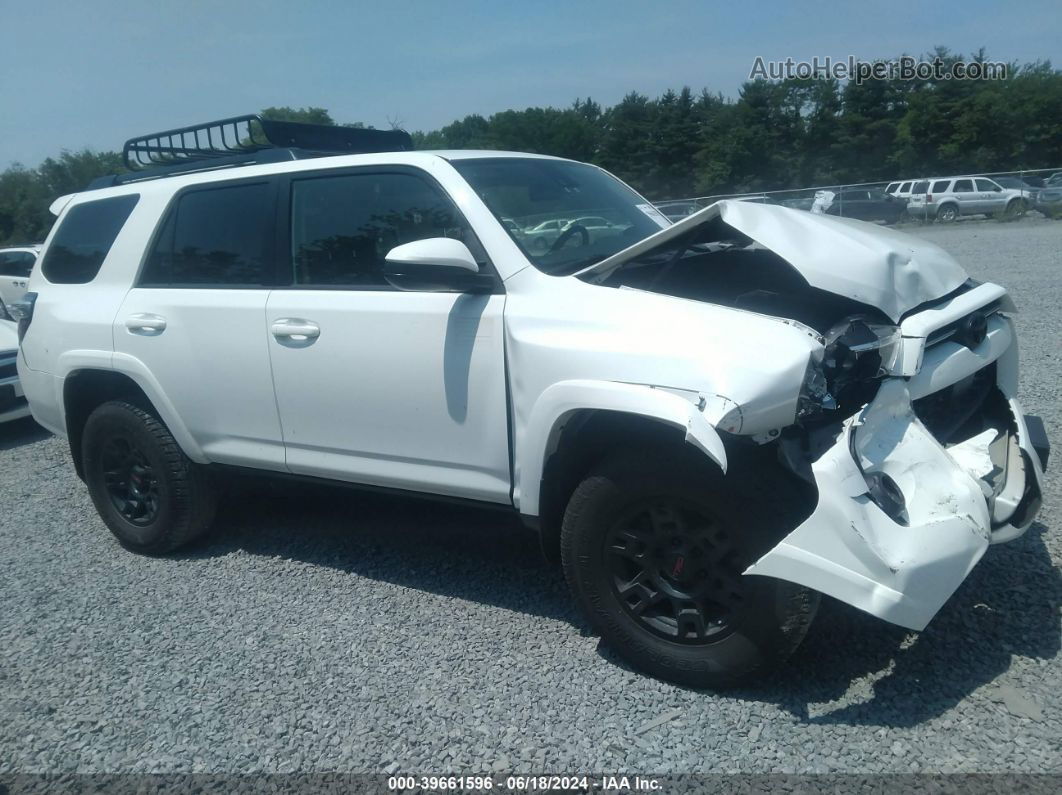 2021 Toyota 4runner Trail Special Edition White vin: JTEBU5JR3M5864262