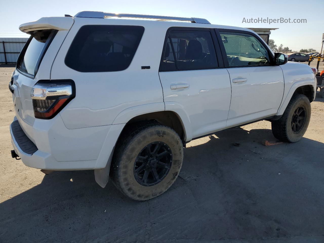 2017 Toyota 4runner Sr5/sr5 Premium White vin: JTEBU5JR4H5446489