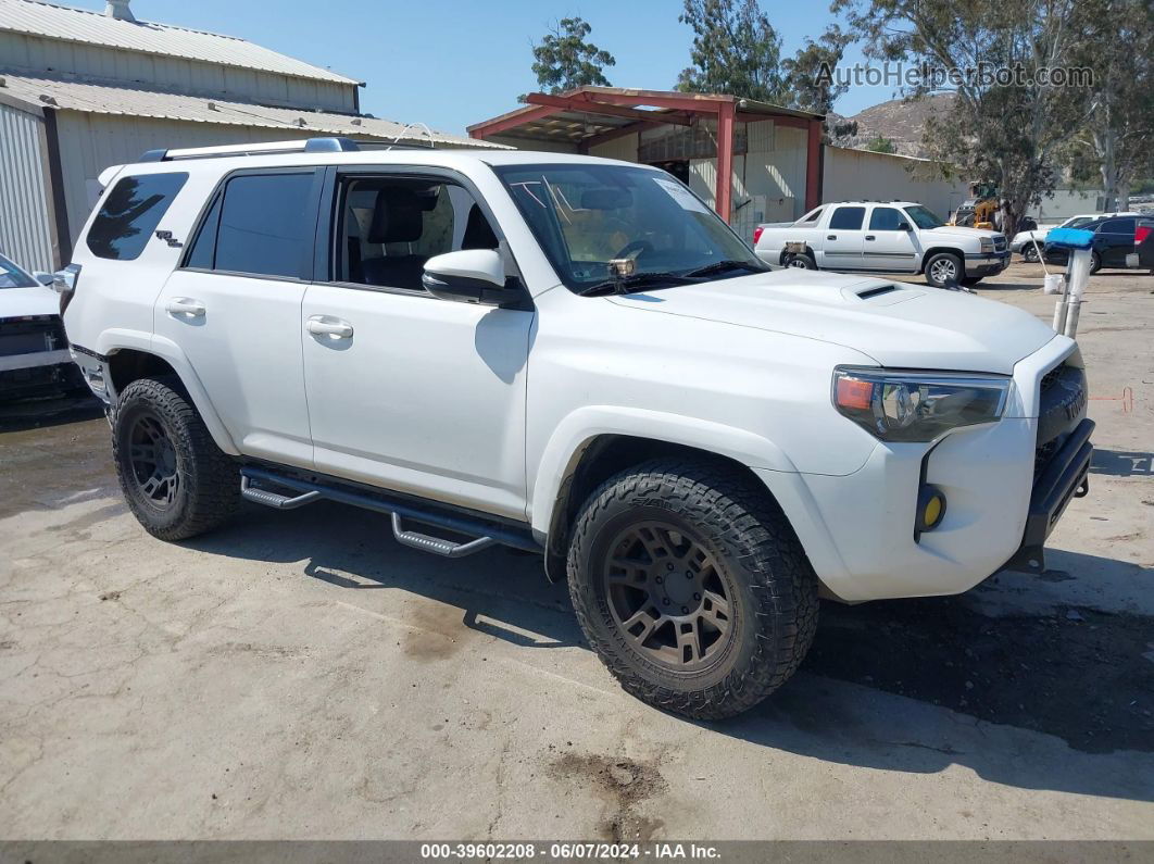 2017 Toyota 4runner Trd Off Road Premium White vin: JTEBU5JR5H5406874