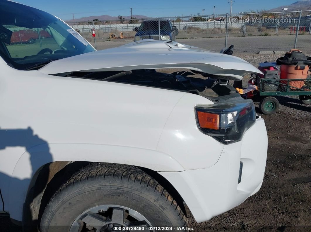 2017 Toyota 4runner Trd Off Road Premium White vin: JTEBU5JR9H5445614