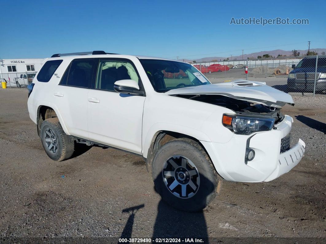 2017 Toyota 4runner Trd Off Road Premium White vin: JTEBU5JR9H5445614