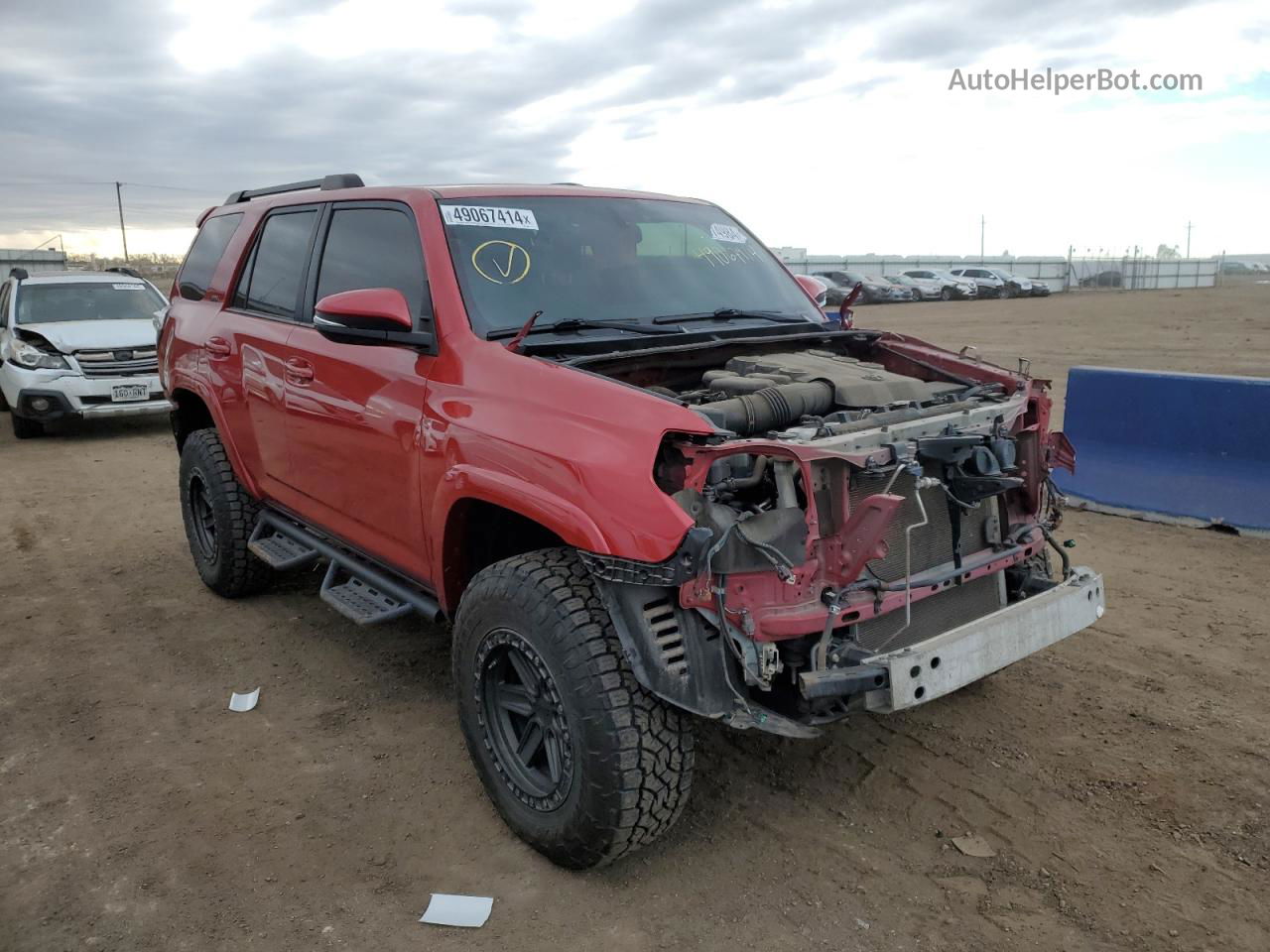 2014 Toyota 4runner Sr5 Red vin: JTEBU5JRXE5156821