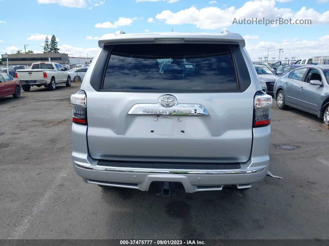 2017 Toyota 4runner Sr5 Серебряный vin: JTEBU5JRXH5407678