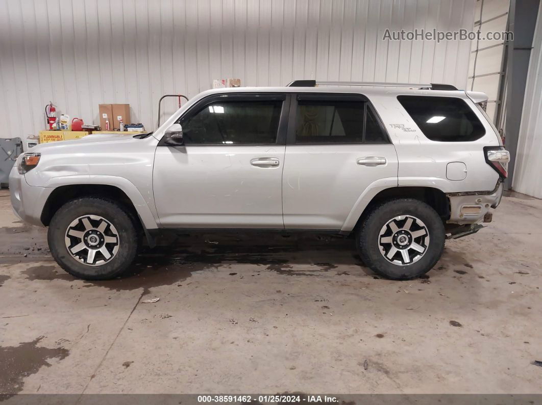 2017 Toyota 4runner Trd Off Road Premium Silver vin: JTEBU5JRXH5417661