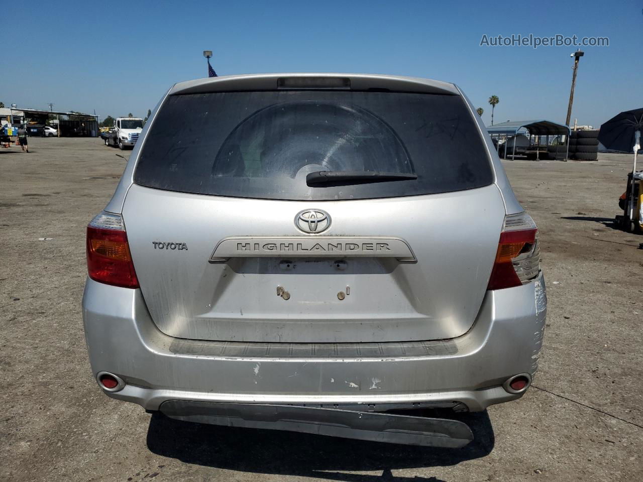 2009 Toyota Highlander  Silver vin: JTEDA41A892002167