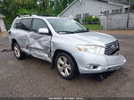 2008 Toyota Highlander Limited Серебряный vin: JTEES42A282079552