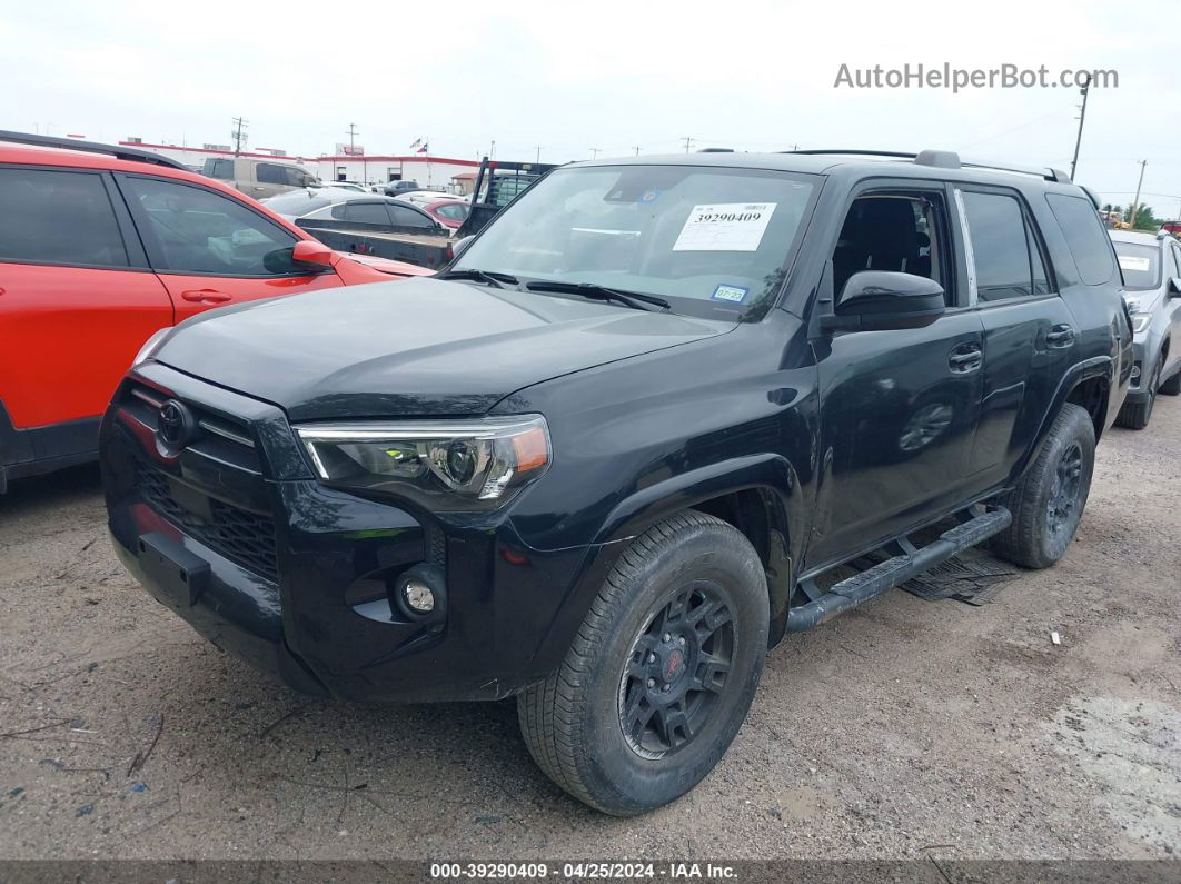 2021 Toyota 4runner Sr5 Черный vin: JTEEU5JR8M5248800