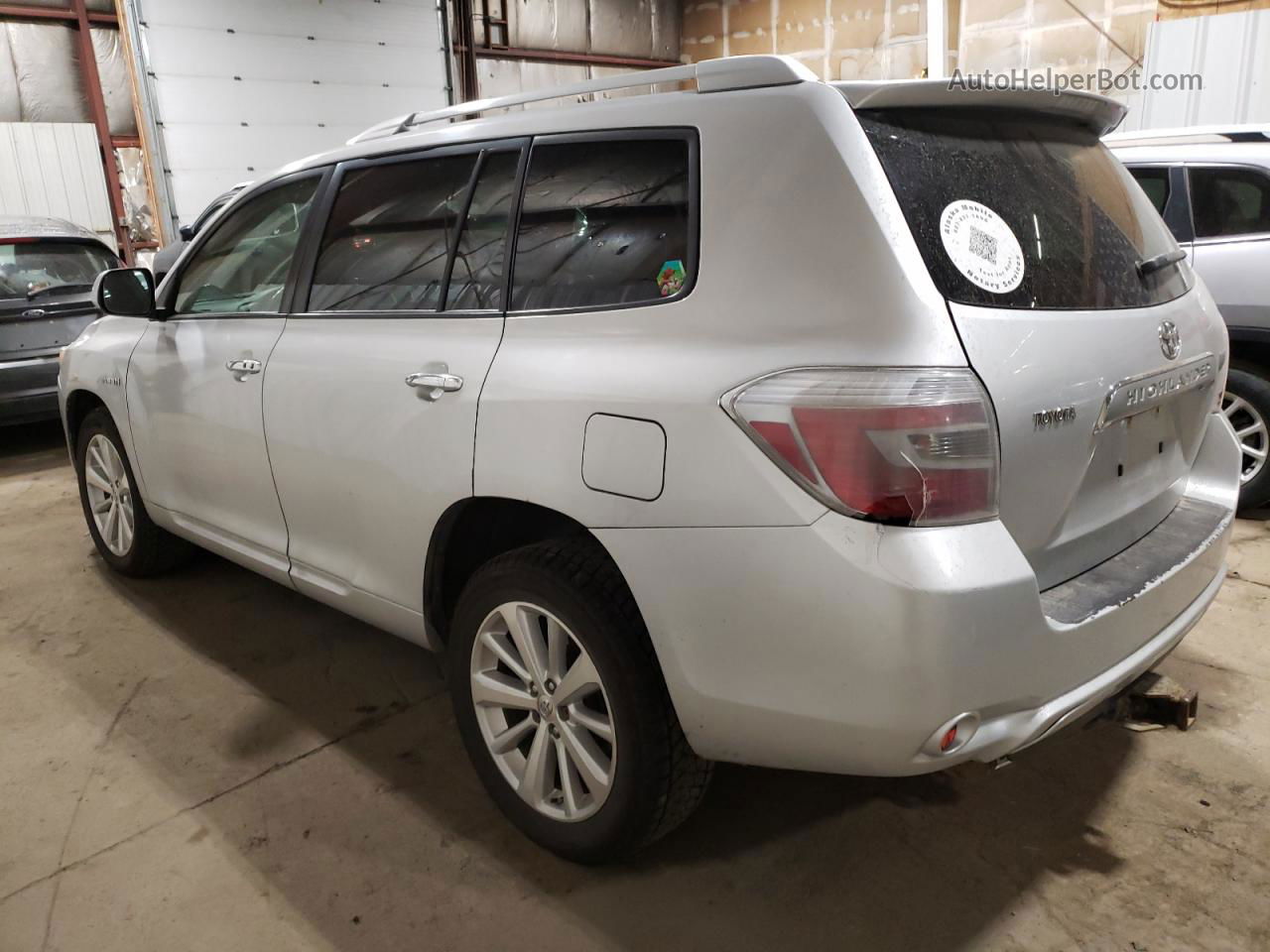 2008 Toyota Highlander Hybrid Silver vin: JTEEW41A882015795