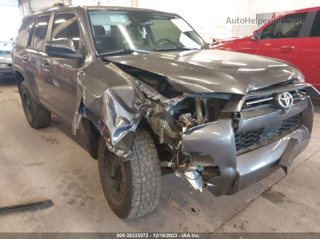 2021 Toyota 4runner Sr5 Gray vin: JTEMU5JR2M5901990