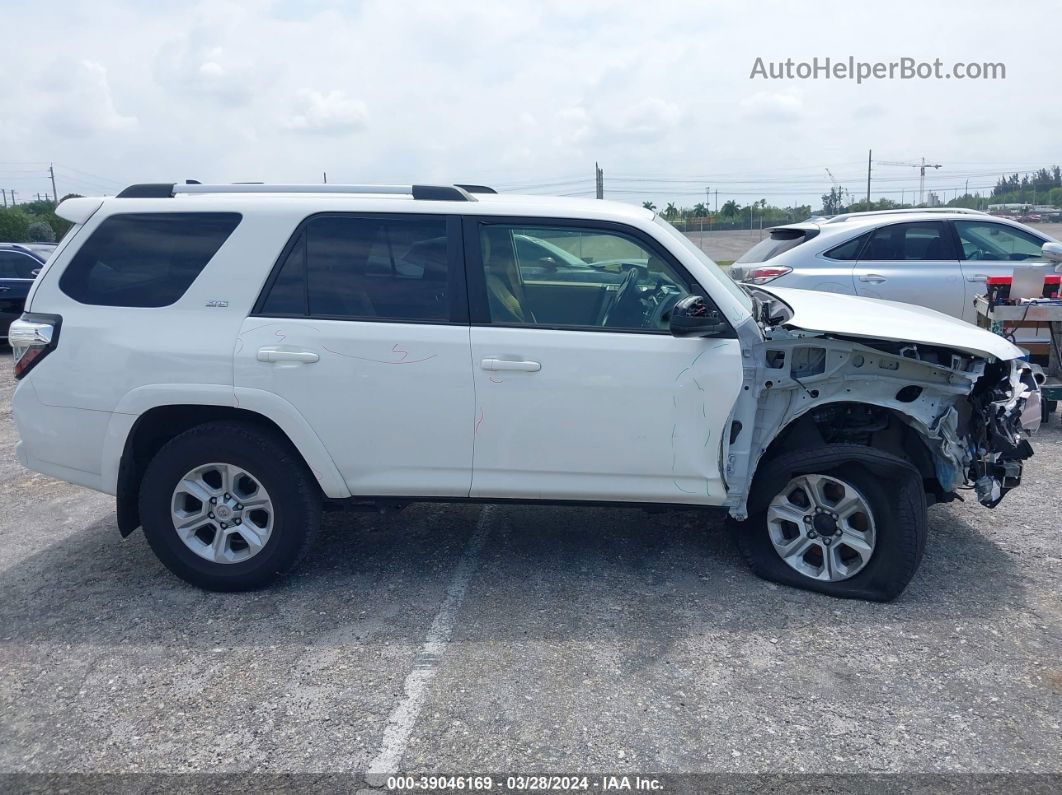 2021 Toyota 4runner Sr5 White vin: JTEMU5JR4M5935932