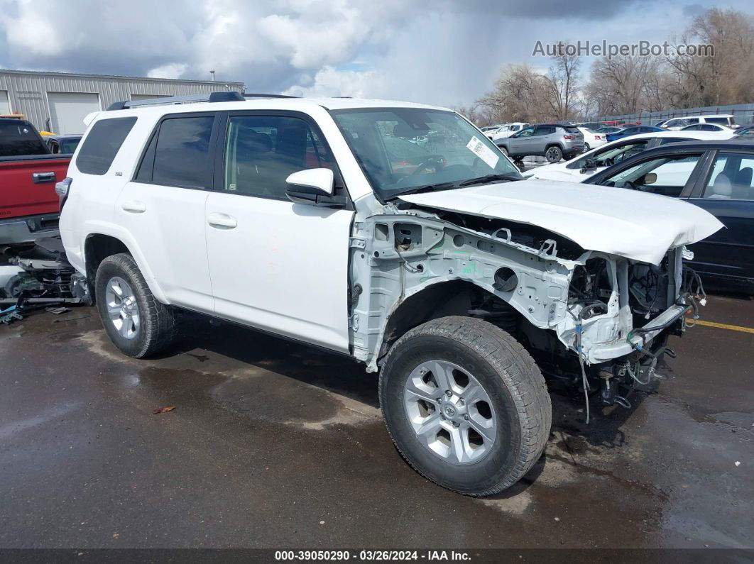 2021 Toyota 4runner Sr5 White vin: JTEMU5JR7M5938680