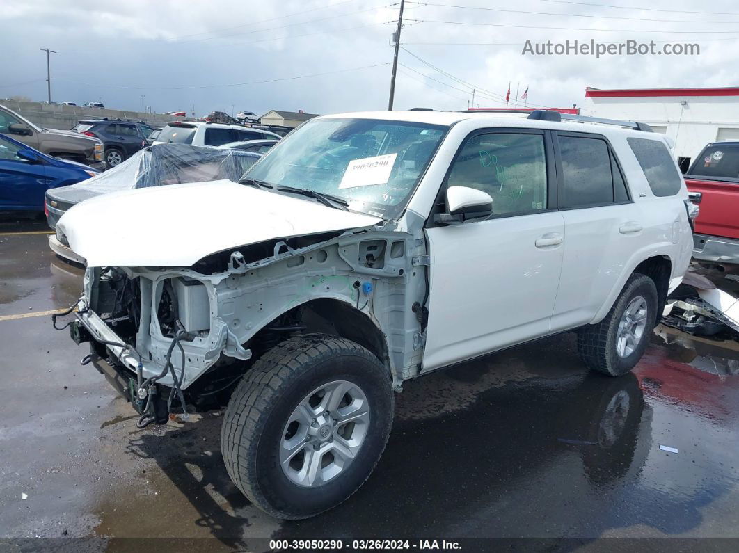 2021 Toyota 4runner Sr5 White vin: JTEMU5JR7M5938680