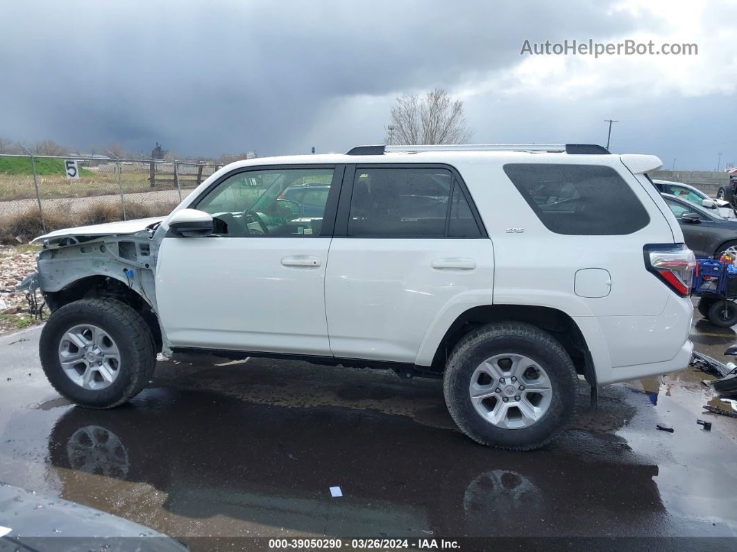 2021 Toyota 4runner Sr5 Белый vin: JTEMU5JR7M5938680