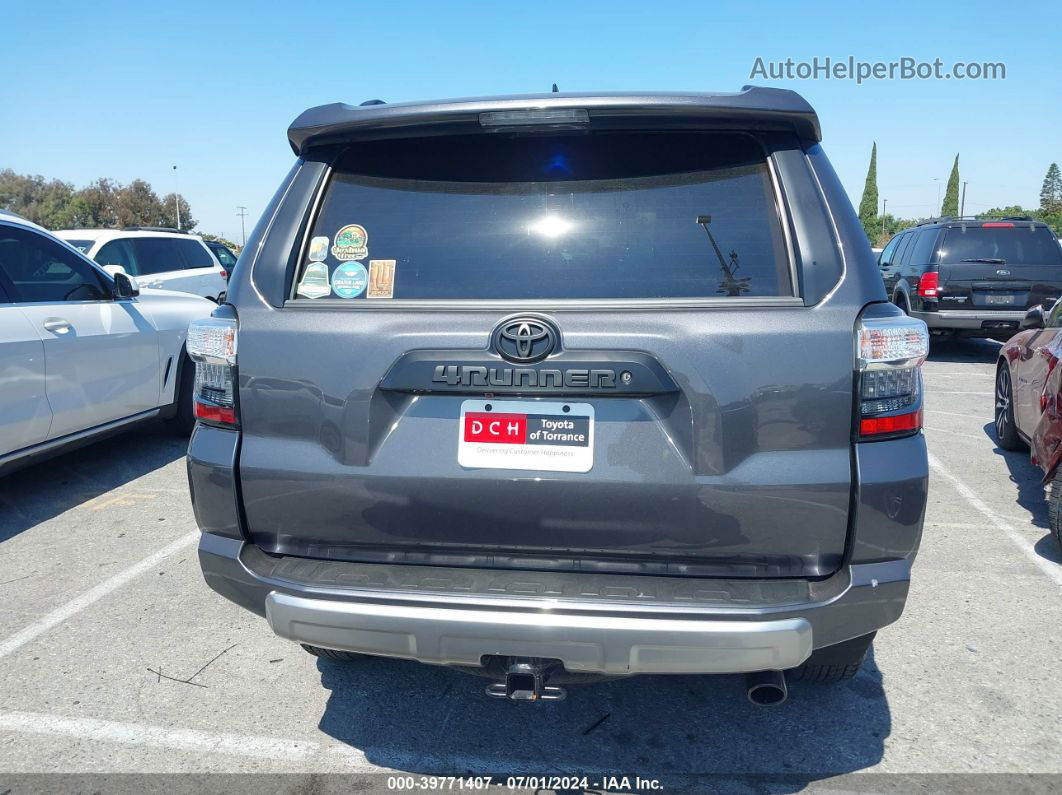 2021 Toyota 4runner Trd Off Road Gray vin: JTEPU5JR2M5875906