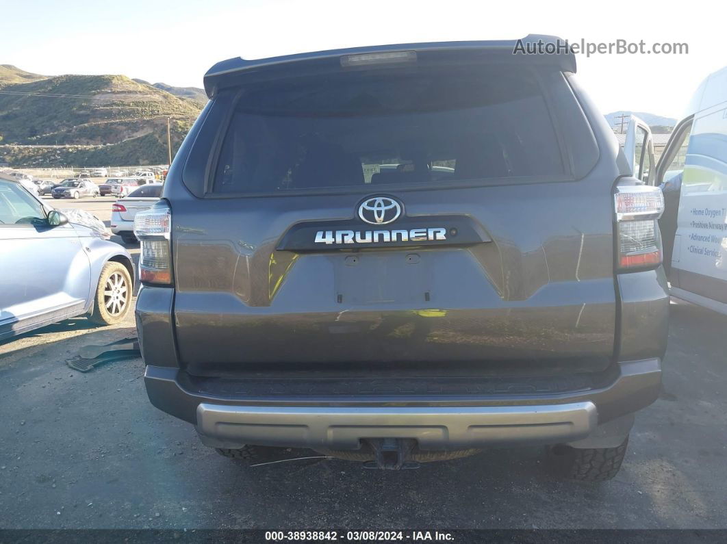 2021 Toyota 4runner Trd Off Road Gray vin: JTEPU5JR4M5889015