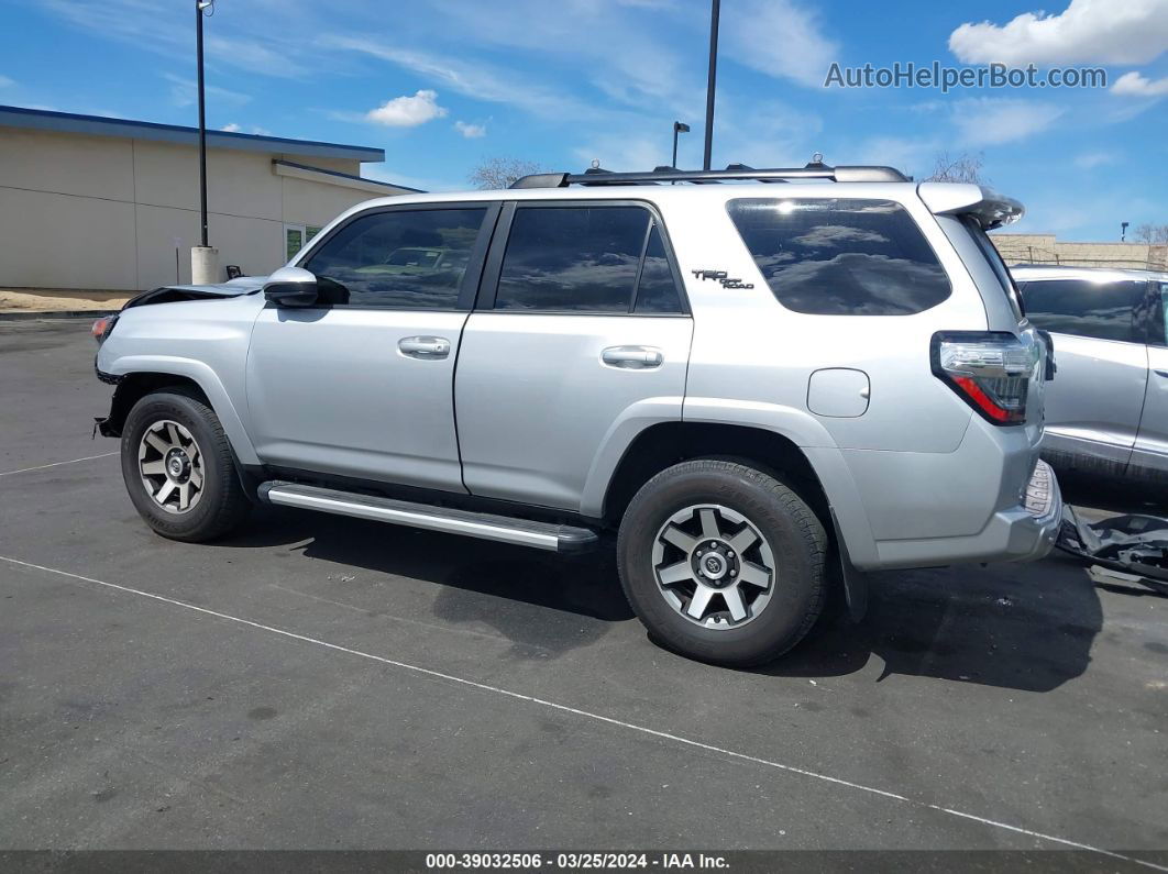 2021 Toyota 4runner Trd Off Road Silver vin: JTEPU5JR4M5949536