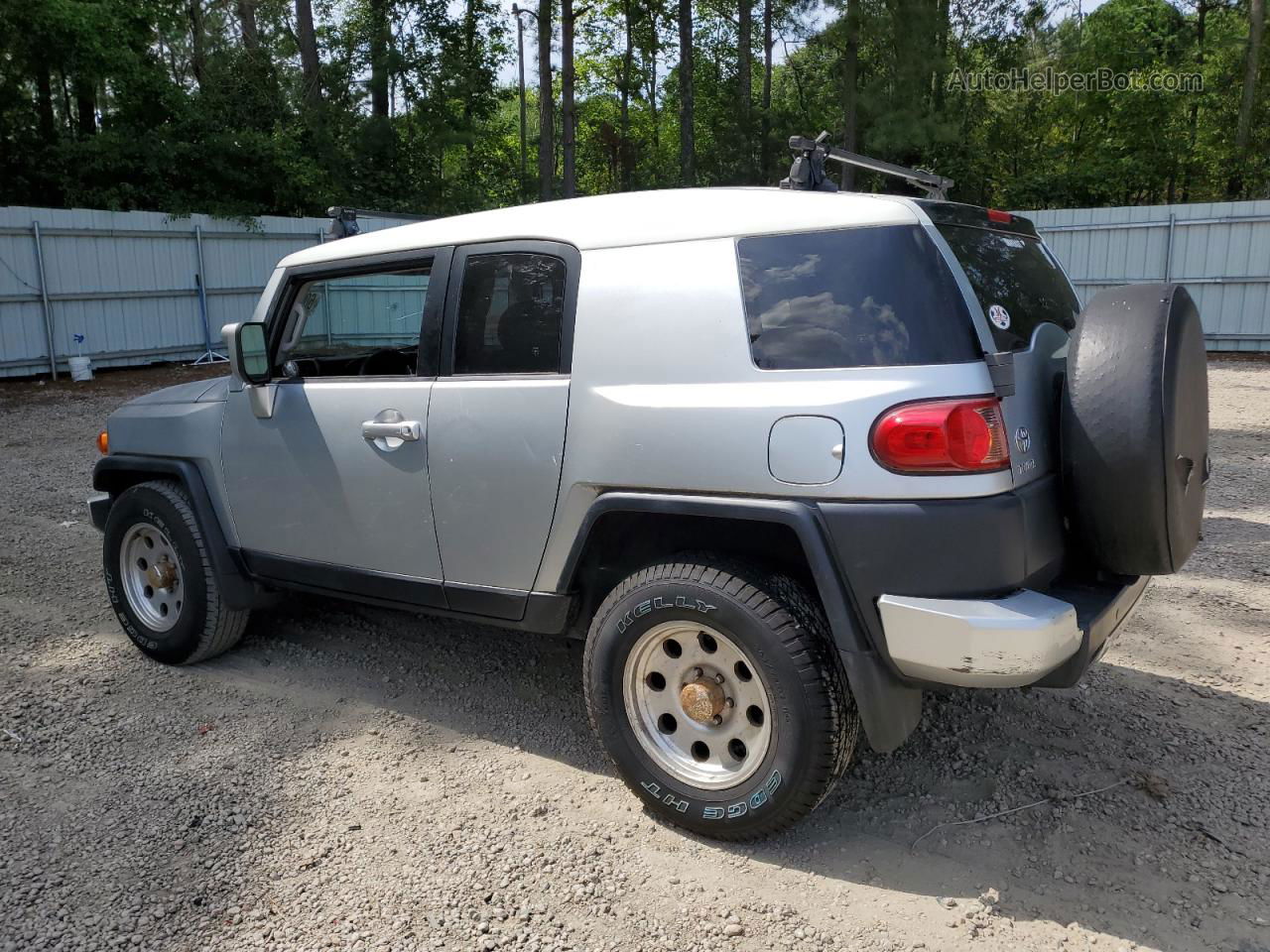 2007 Toyota Fj Cruiser  Silver vin: JTEZU11F170013625