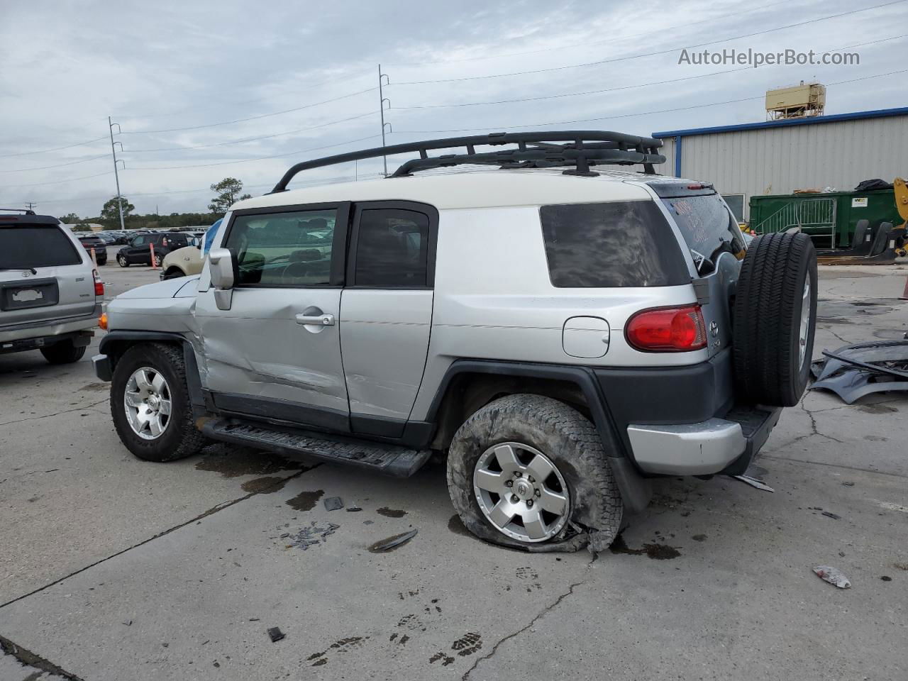 2007 Toyota Fj Cruiser  Silver vin: JTEZU11F870014450