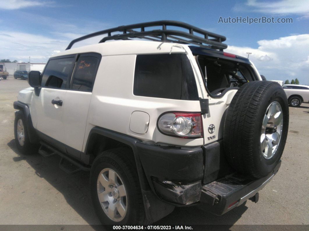 2010 Toyota Fj Cruiser   White vin: JTEZU4BF4AK010472