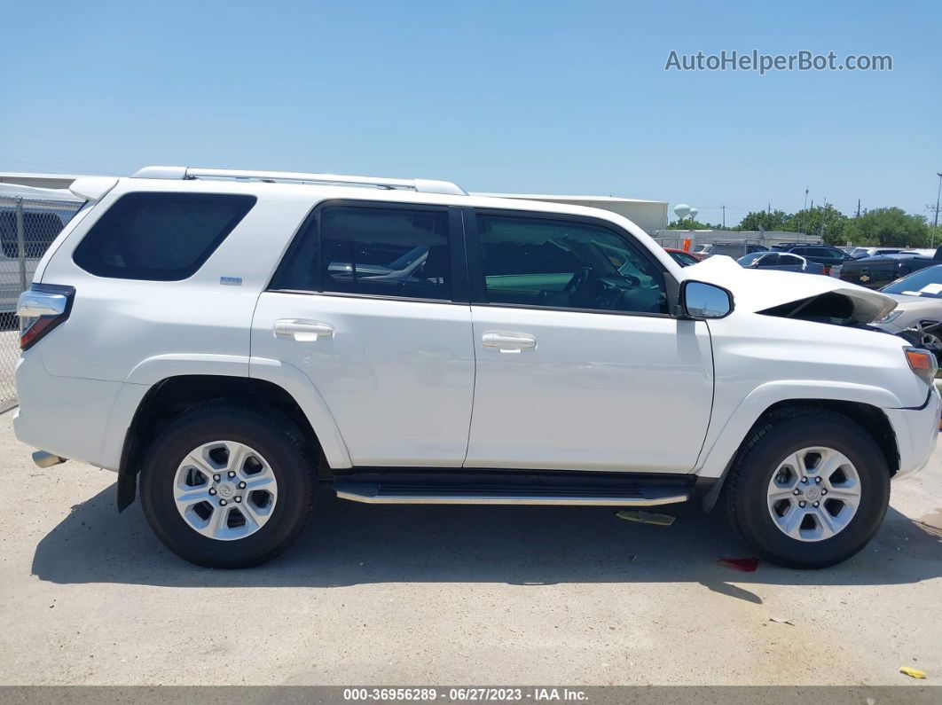 2017 Toyota 4runner Sr5/sr5 Premium/limited White vin: JTEZU5JR4H5148751