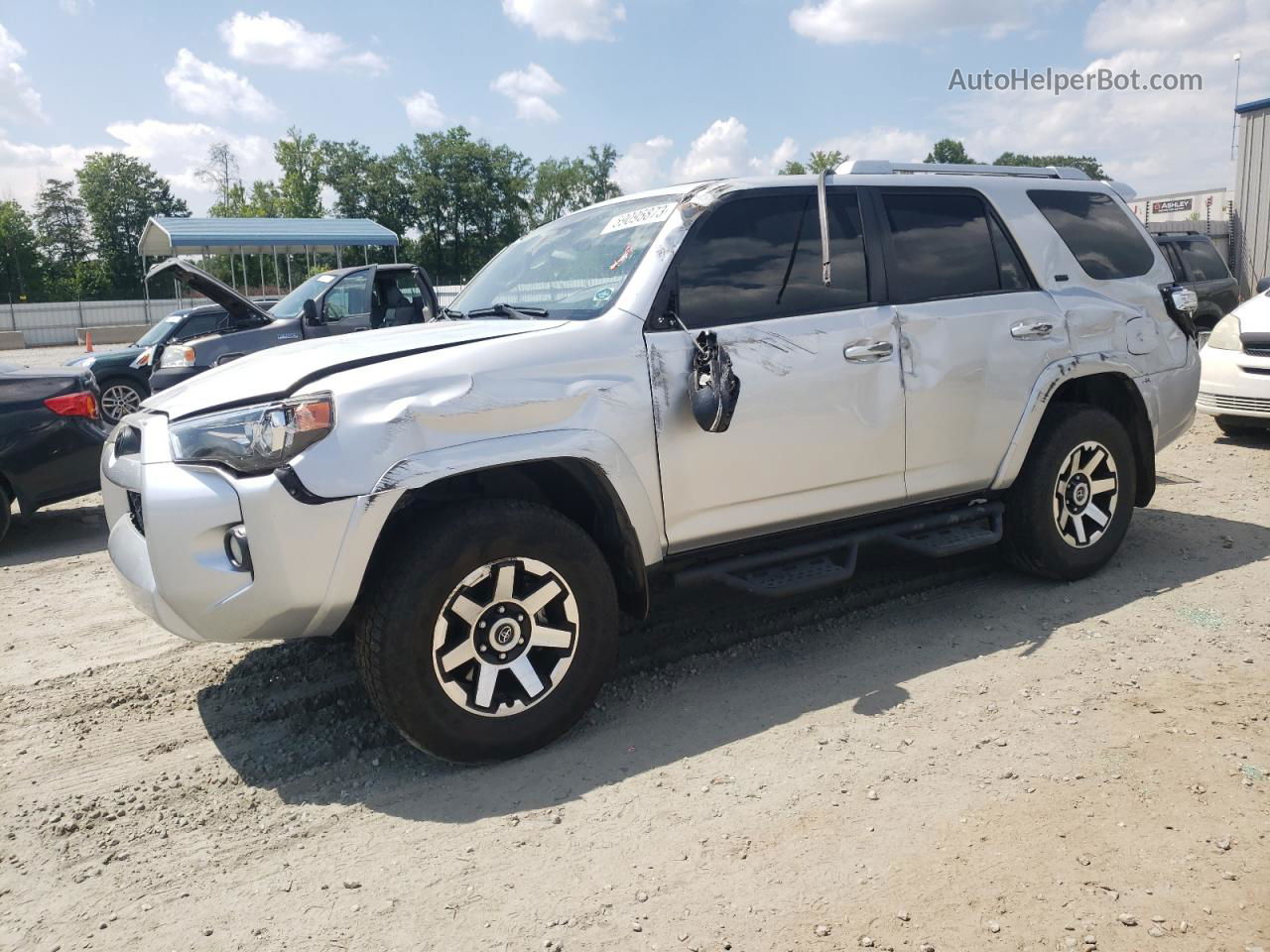 2017 Toyota 4runner Sr5 Silver vin: JTEZU5JR6H5152560