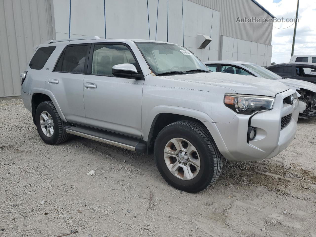 2014 Toyota 4runner Sr5 Silver vin: JTEZU5JR8E5082216