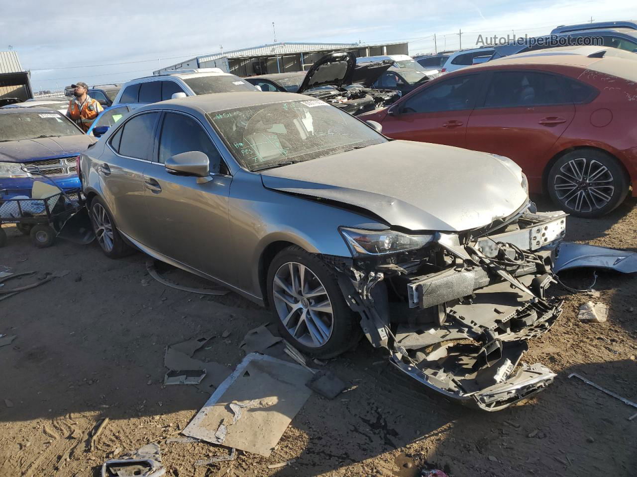 2020 Lexus Is 300 Золотой vin: JTHA81F25L5041032