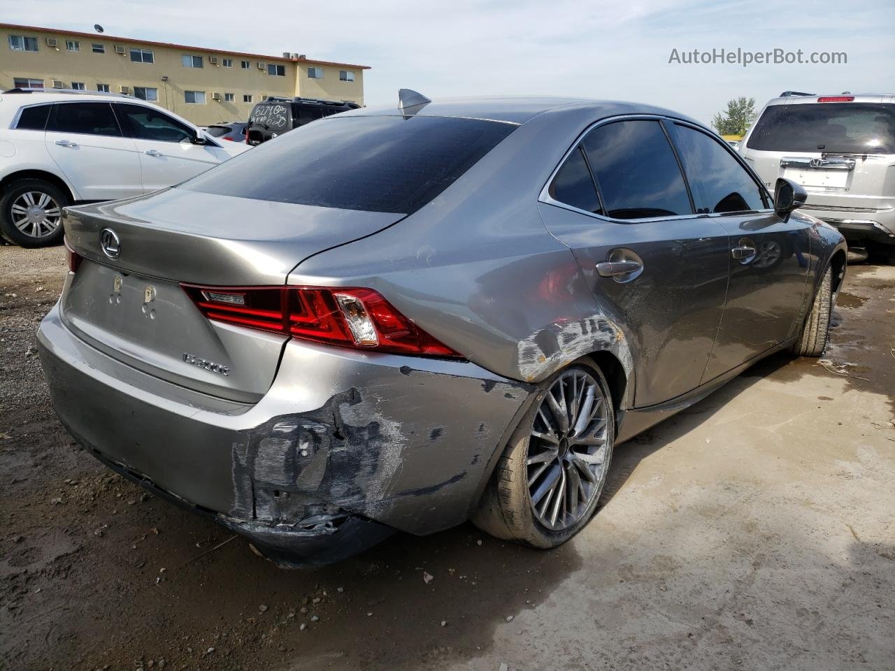 2016 Lexus Is 200t Серебряный vin: JTHBA1D23G5002229