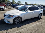 2016 Lexus Is 200t White vin: JTHBA1D26G5023446