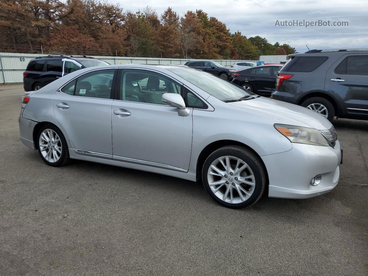 2011 Lexus Hs 250h Silver vin: JTHBB1BA8B2046227