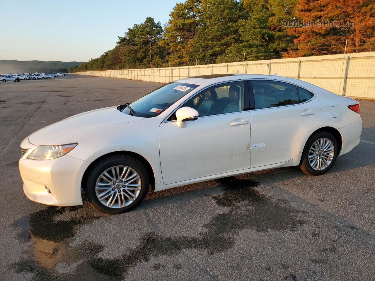 2013 Lexus Es 350 White vin: JTHBK1GG0D2029843