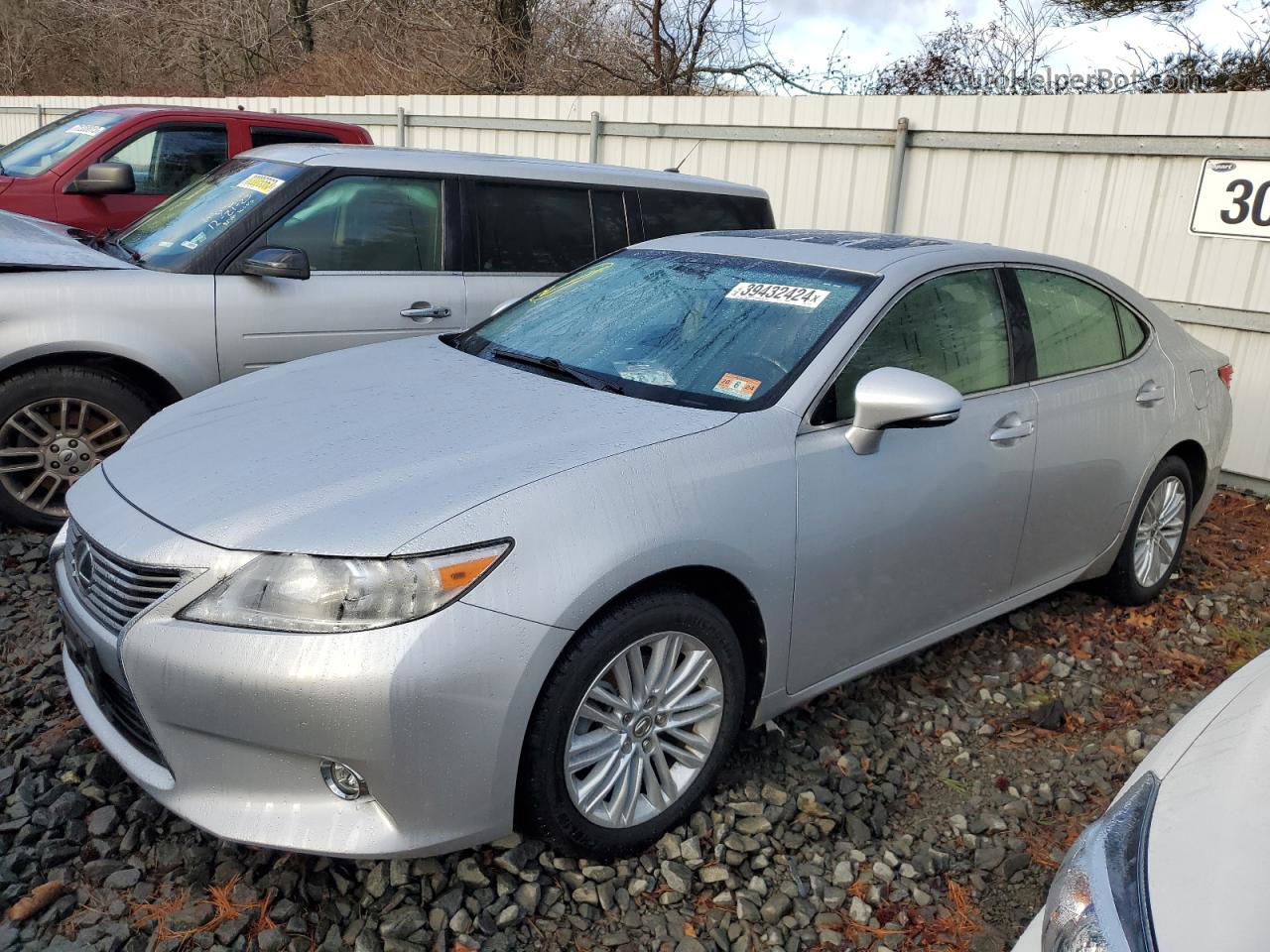 2015 Lexus Es 350 Серебряный vin: JTHBK1GG0F2199218