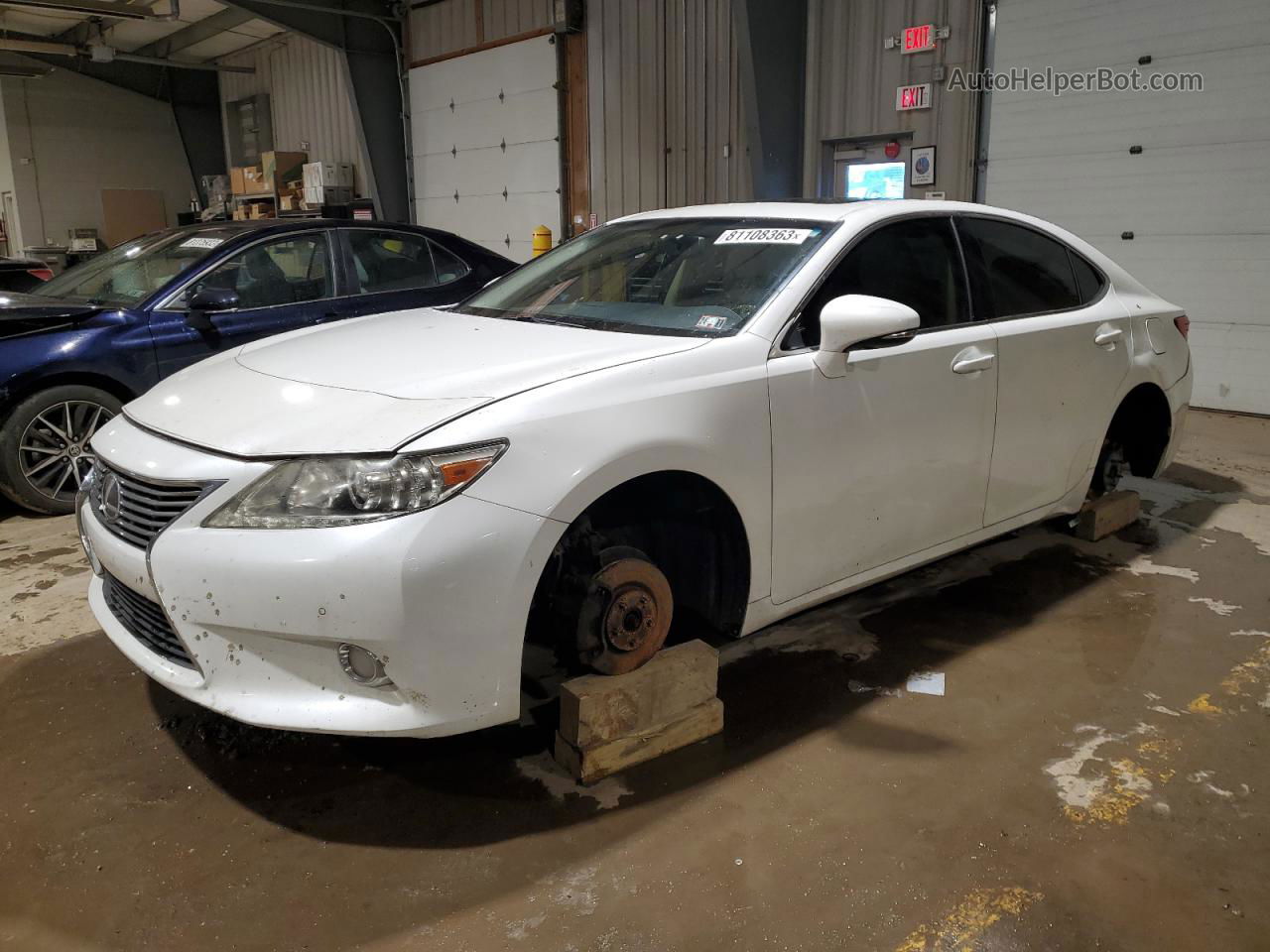 2013 Lexus Es 350 White vin: JTHBK1GG1D2012162