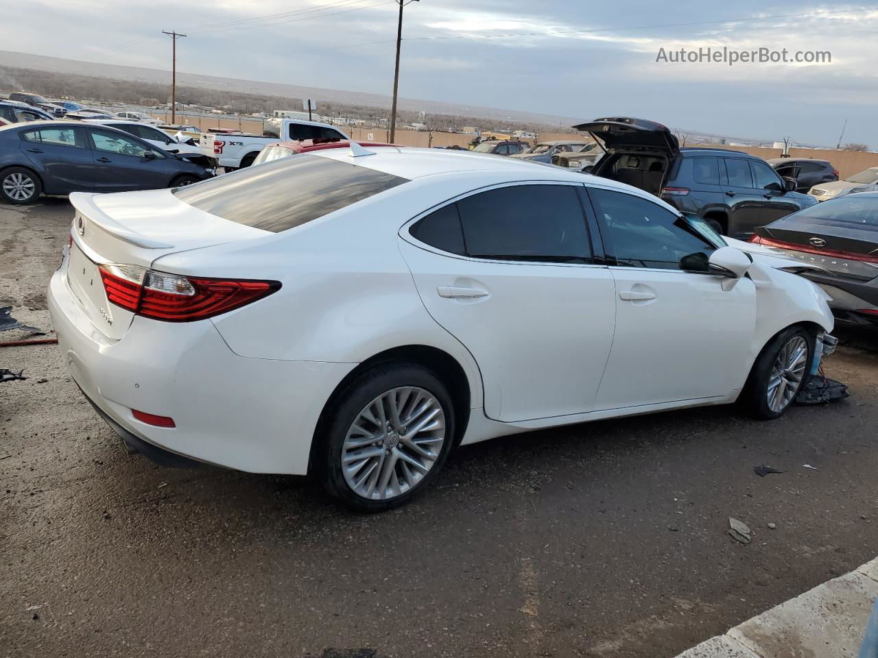 2013 Lexus Es 350 Белый vin: JTHBK1GG1D2060857