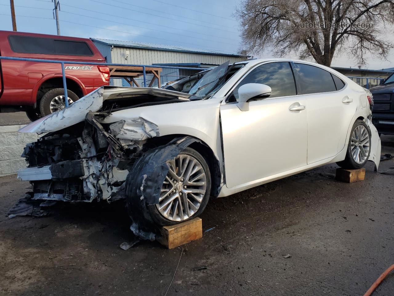 2013 Lexus Es 350 Белый vin: JTHBK1GG1D2060857