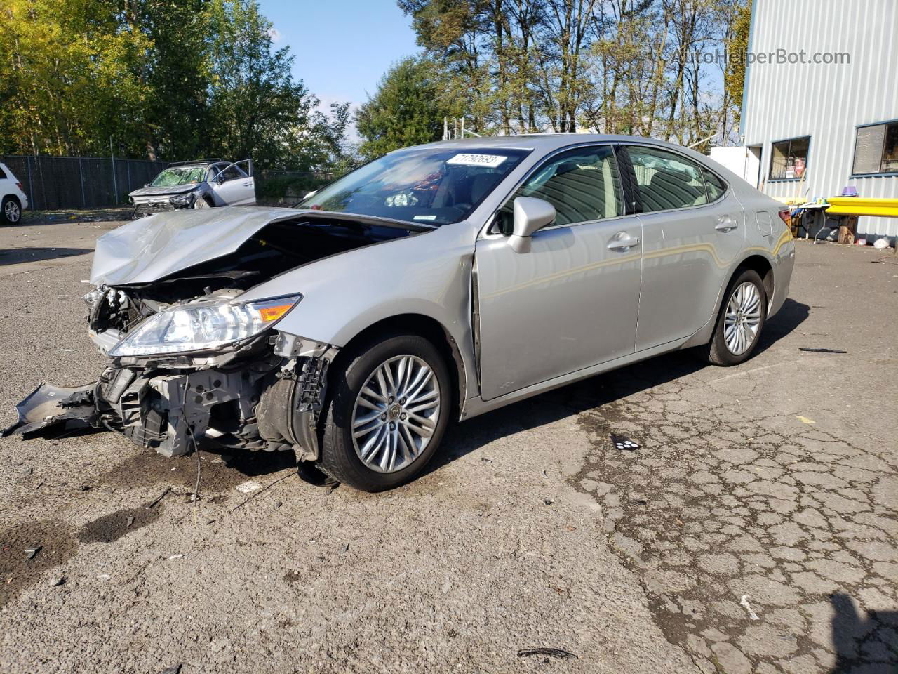 2015 Lexus Es 350 Серебряный vin: JTHBK1GG1F2151890