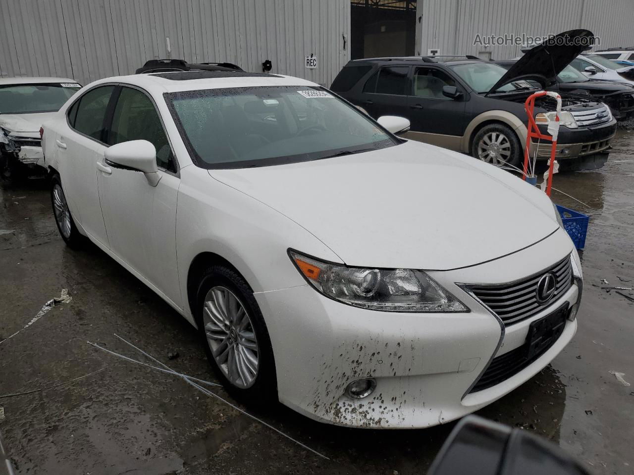 2015 Lexus Es 350 Белый vin: JTHBK1GG1F2183917