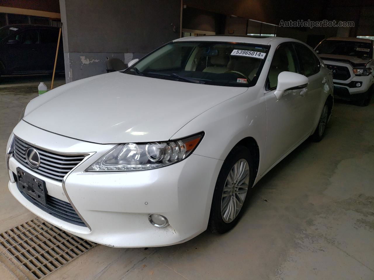 2013 Lexus Es 350 White vin: JTHBK1GG2D2001588