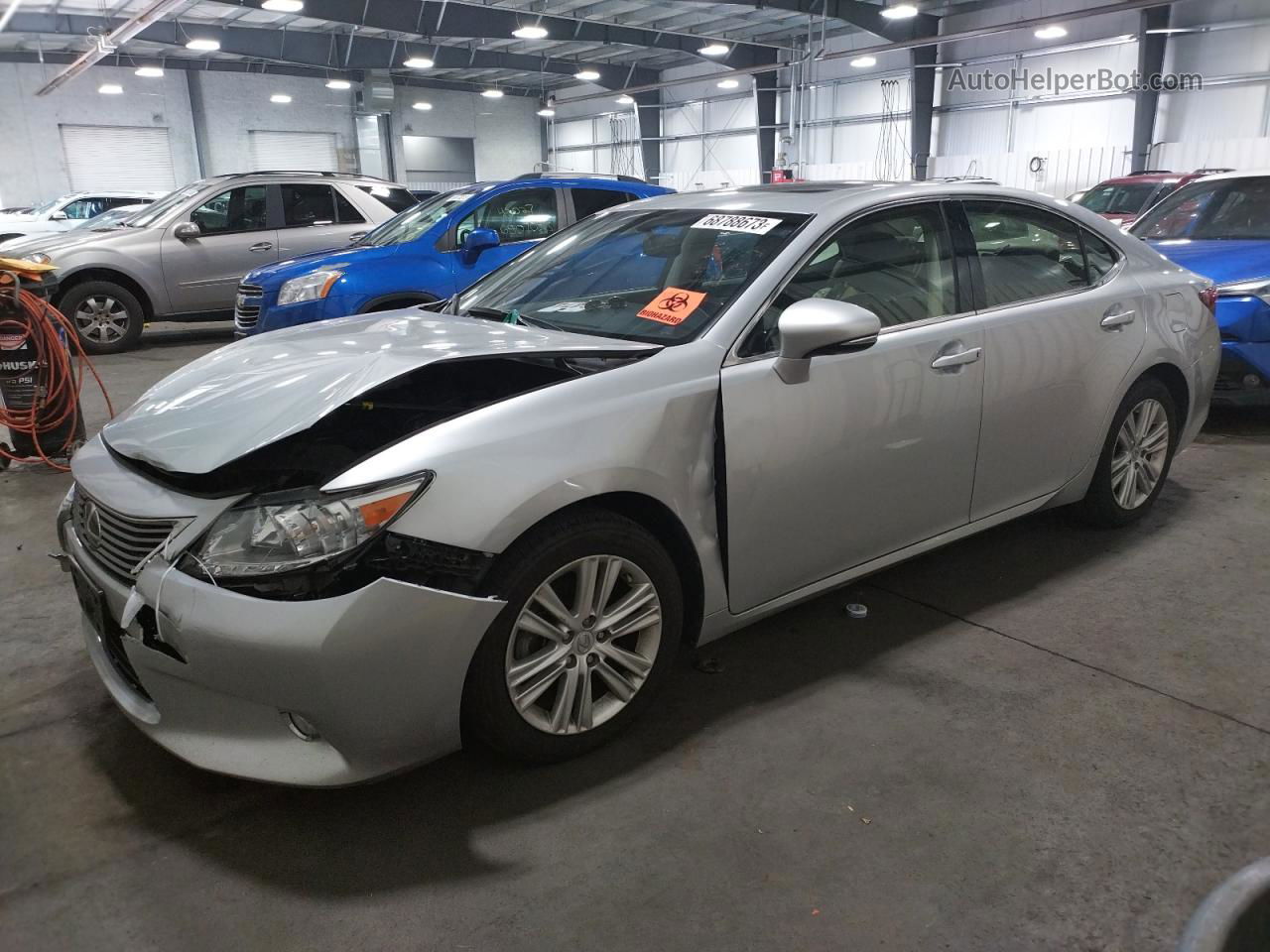 2015 Lexus Es 350 Серебряный vin: JTHBK1GG4F2166562